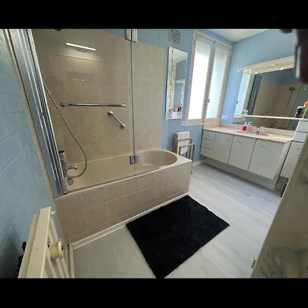 Le Confort Privee *