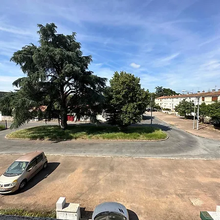 Simple * Castres (Tarn)